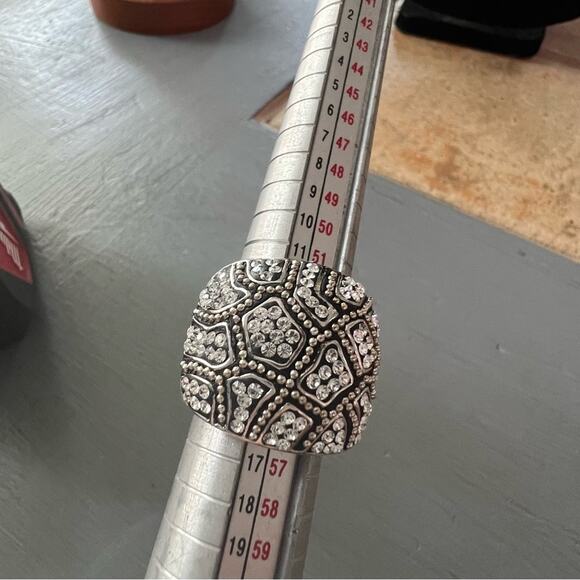 Chelsea Taylor 925 Sterling Silver Crystal Ring Size 7 - Picture 9 of 9